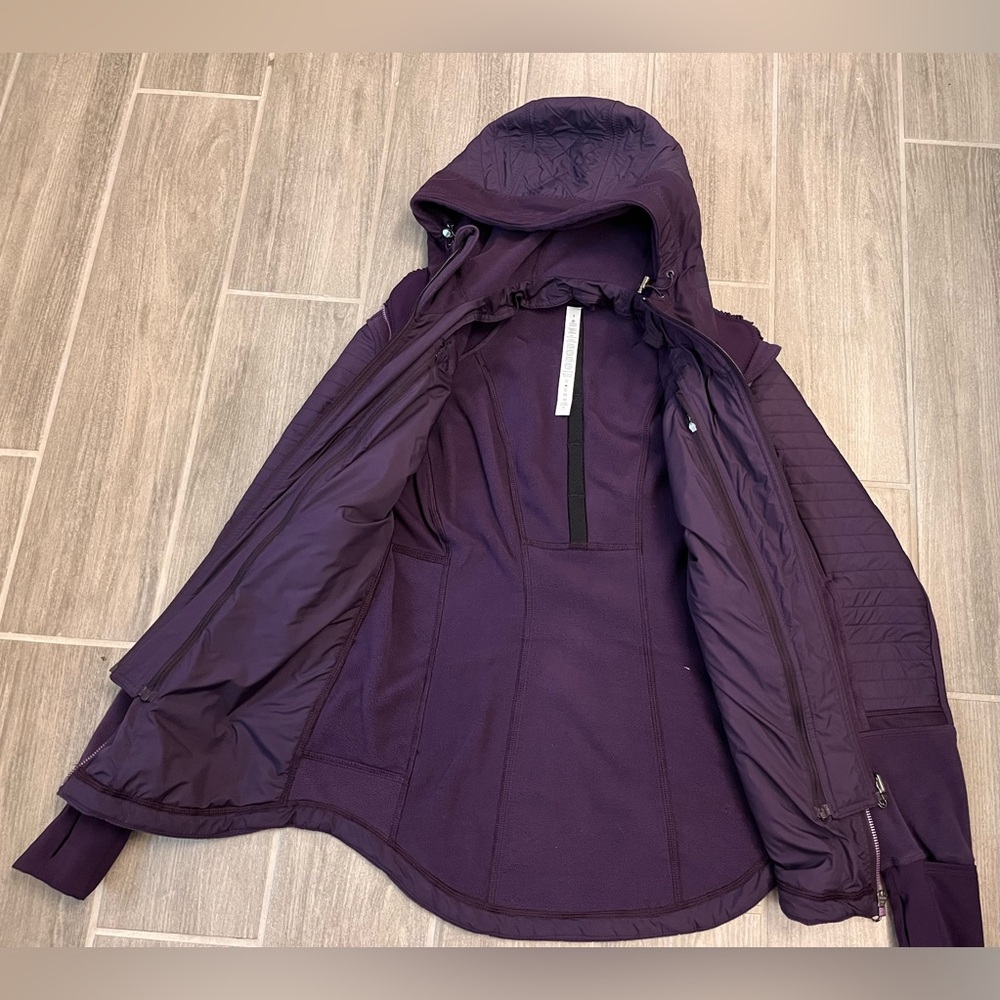 Lululemon Fleece Jacket Size 8 Plum Zip Hoodie Pockets EUC - Picture 7 of 13